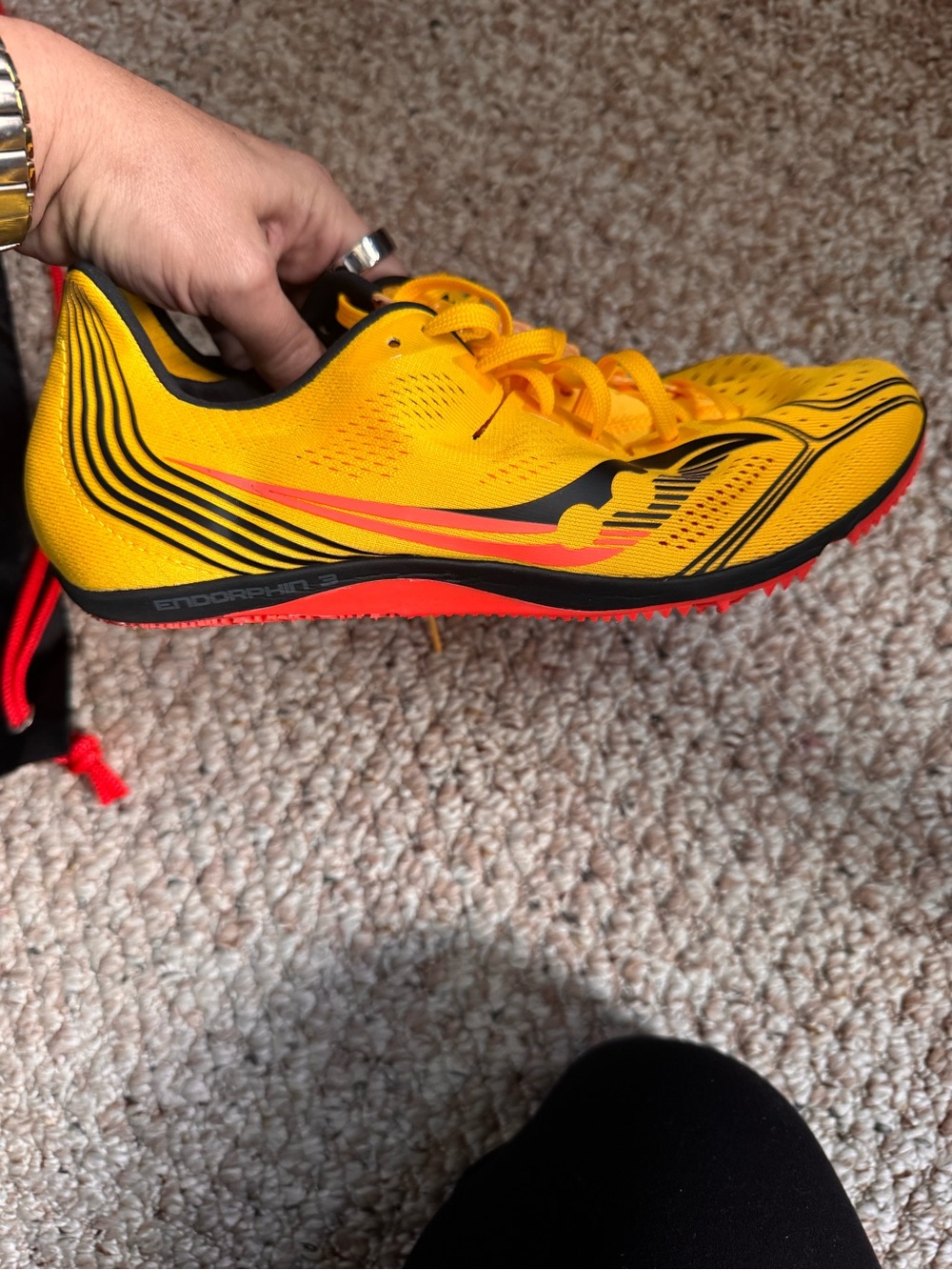 Saucony Endorphin 3 Yellow/Black Track & Field Shoes Men’s Sz 9 Worn once - Picture 2 of 10